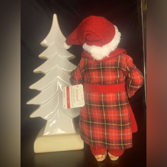 Christmas Decore - Picture 2 of 3